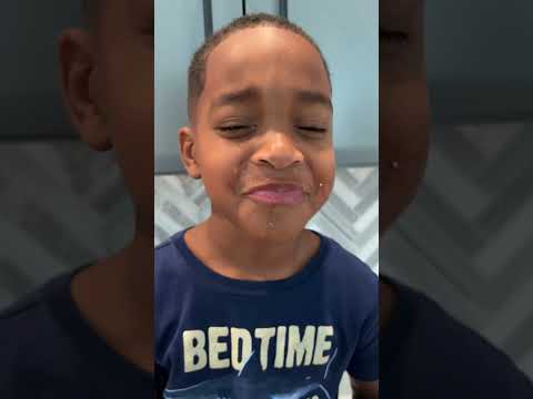 DJ ATE LEMONS FOR THE FIRST TIME #shorts