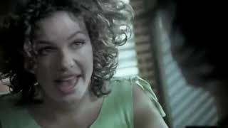 Twarres - She Couldn't Laugh