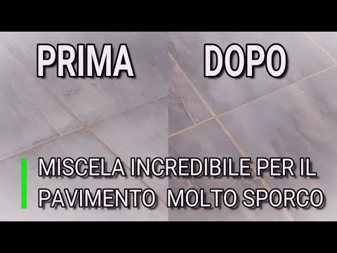 Trattamento delle articolazioni gonfie nella mano Sfregamento sulla articolazioni popolare