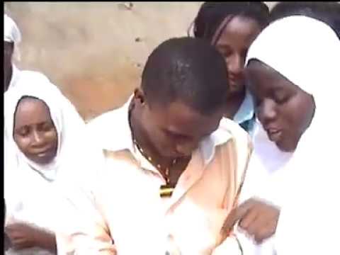 Lolilo ft Big Fizzo - yaco urira ( official video)