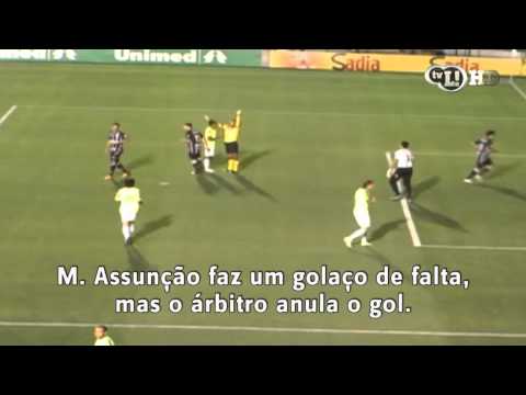 Assunção faz golaço, mas Juiz marca impedimento de Valdivia