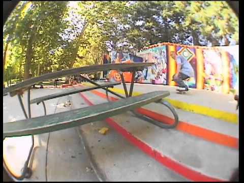 RAW SKATE FOOTY - Lakai Fully Flared