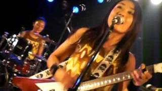 Explosion; Shonen Knife