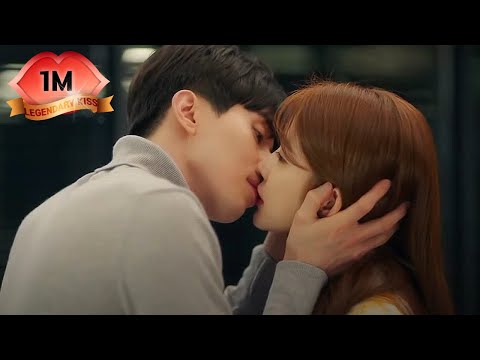 Lee Dong Wook❤Yu In Na Kissing in office  [Touch Yout Heart] thumnail