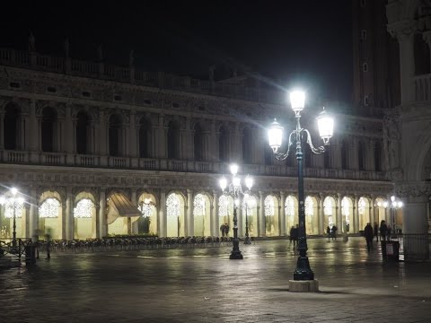 Venedig 16/17 - 001 - Markusplatz vor Sonnenaufgang