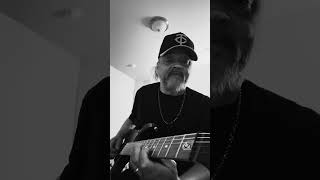 Nasty Dogs and Funky Kings ZZTOP guitar lesson. Key of A minor standard tuning 