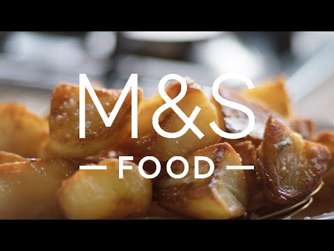 How to cook the perfect roast potatoes! | Tom Kerridge's Ultimate Christmas Hacks | M&S FOOD