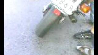 preview picture of video 'Honda nsr 125rr pali gume zlot komarówka podlaska 2010'