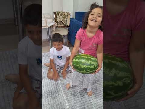 يوسف كسر الجبسة #اكسبلور #رجعوني #funny #رحنا #baby #اطفال #اكلتك #شلتنا #العاب #chocolate