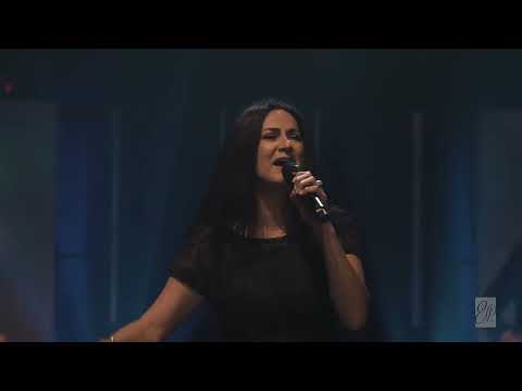 Esther Polanco  Cadenas Romper