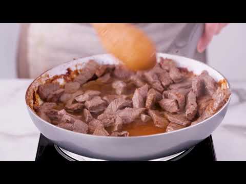 Classic Beef Stroganoff | Betty Crocker Recipe
