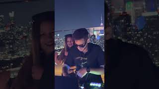 Download lagu Brought my parents to my DJ Set | Dame Un Grrr X Chammak Challo | Shah Rukh Khan | Kareena Kapoor mp3