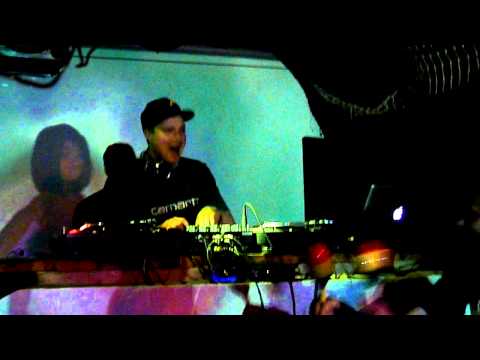 The Dirty Dubsters at Funk & Bass Refresh (2011.01.28., Klub Mrkev, Opava, CZ)