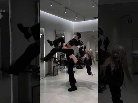 Yeah i’m gonna take my horse to the old town road 😆😆 #ciin #tiktok #4amhairstudio