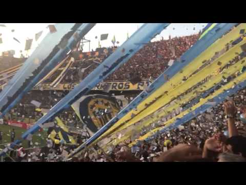 "Recibimiento Rosario Central - Nacional. Copa Libertadores 2016." Barra: Los Guerreros &bull; Club: Rosario Central