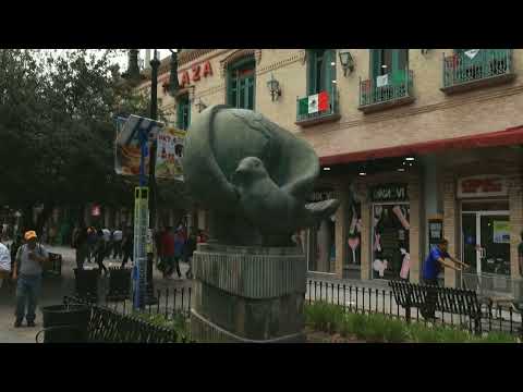 🇲🇽 Walking Through DOWNTOWN MONTERREY México [4K]