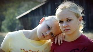 Teenage Sisters Singing: Neo-Nazi Beliefs Have Changed as These Two Girls Grew Up