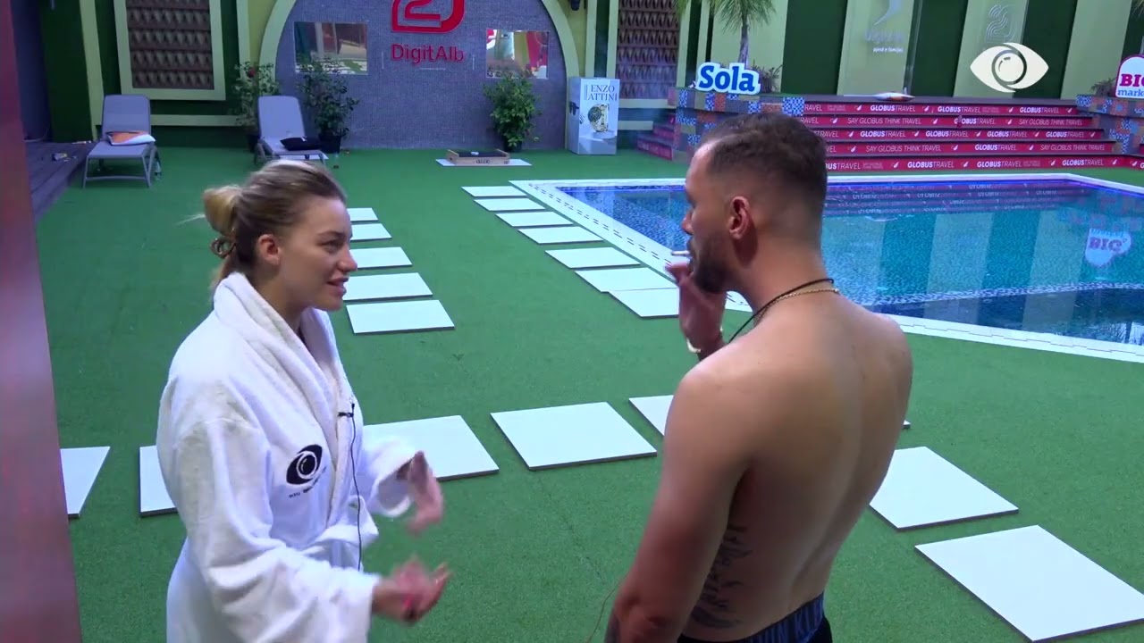 Romeo: Nuk doje të të shihja unë?/ Heidi: Kisha siklet…