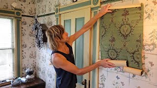 Farmhouse find in the attic: Wallpaper rolls from the 1800s were used to decorate home
