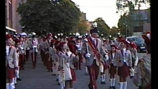 ViJoS Drum- en Showband Avondvierdaagse Bussum 2000