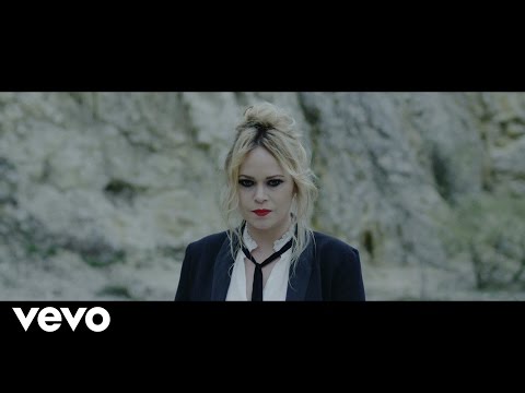 Iza Kowalewska - Serce W Butelce