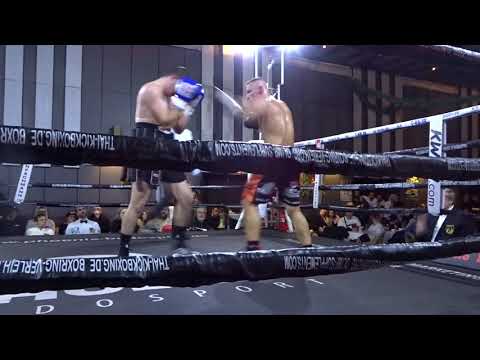 MAH05723 Niels Schmidt vs Murat Novalic