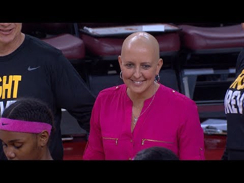 USC women's basketball honors Pac-12 Networks' Tammy Blackburn with customized 'Fight Forever'...