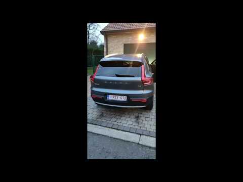 Volvo XC40 T3 2019 sound