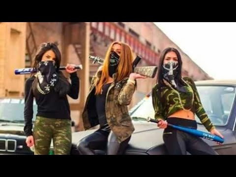 Dj Ferdi Özkan- Bomba(Hızlıysan Güzelim Patlayalım Şekerim Cayır Cuyur ;)