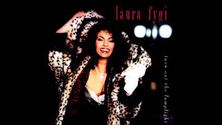 Turn Out The Lamplight ♫ Laura Fygi