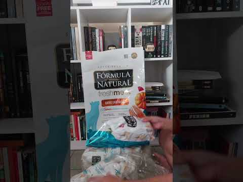Unboxing Abertura Fórmula Natural Gatos - Mostrando embalagem por dentro