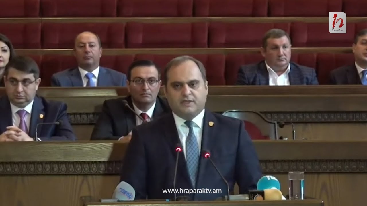 Երեխաս գրել էր՝ հայրս փաստաբան է, ուշ է վերադառնում տուն՝ չկարողանալով մեզ հետ ժամանակ անցկացնել