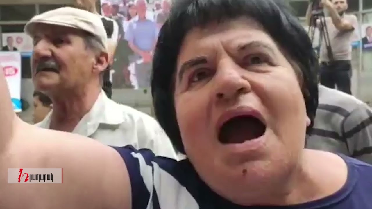 Չարենցավանում նիկոլական ու ծառուկյանական կանայք վիճեցին՝ Արզաքանցյանի հանրահավաքին