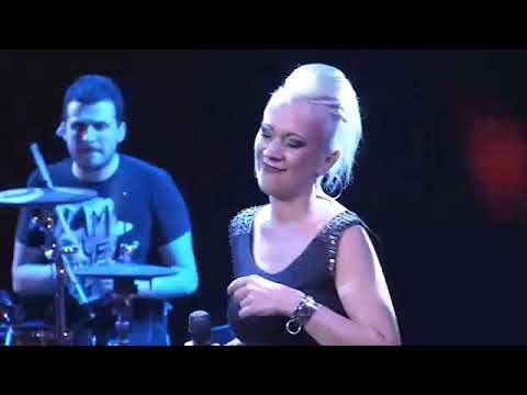 KSENIJA KOCHETOVA & BOOMBASTIXX - VALERIE (Amy Winehouse) Cover