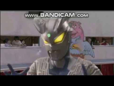 Ultraman Zero (small version) and Cosmos vs Gubila and Gomess