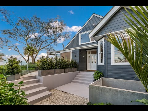 SOLD - Mike Robson 79A Owens Road, Epsom