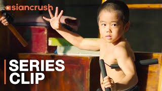 "Little Bruce Lee" nunchucks villains to save fellow toddlers | Oolang Courtyard Kung Fu School