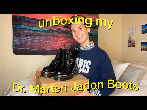 Unboxing von Dr. Martens Jadon Boots