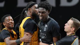 Wild on-court brawl erupts in Shooting Stars-Honey Badgers game