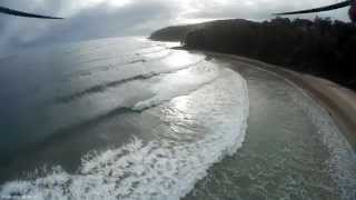 preview picture of video 'FPV Beach Run and Surf Check , First Point , Noosa ,17-aug-14'
