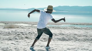 Kimbra - &quot;Goldmine&quot; A Day At Salvation Mountain ft Nicholas Slick Stewart