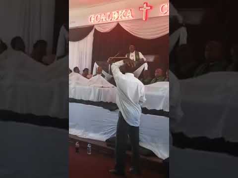 Rev ME Matyumza - Awuphelanga umgubo part1