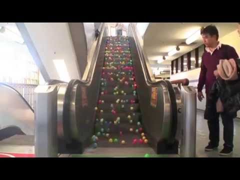 Balls on escalator 1