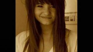 Demi Lovato - Back Around