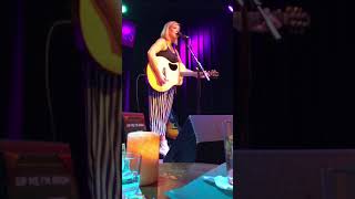 Liz Longley @ The Mucky Duck - Camaro