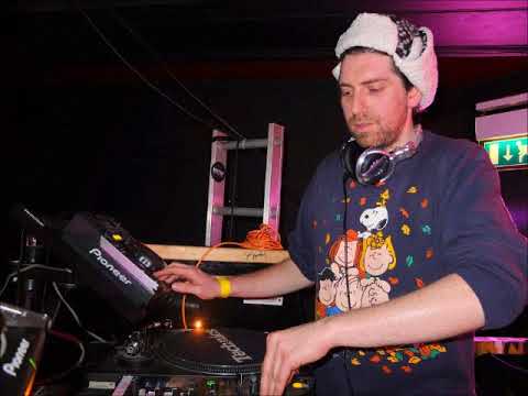 Wrongtom meets Deemas J: Superteng & Jump + Move + Rock