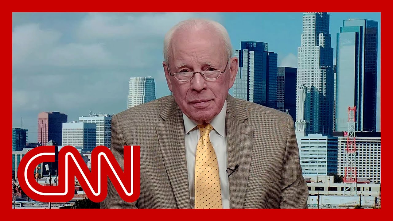 Trump says heās ānot jokingā about seeking a third term