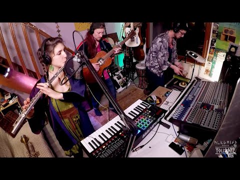 YOUTHIE MEET. ALKEMIST - DOUBLE RAINBOW LIVE SESSION
