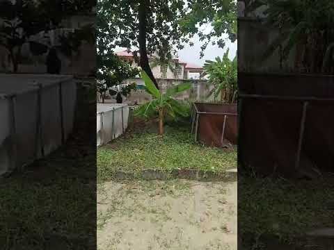 5 bedroom bungalow on 700sqm @Ajoke Street, close to canal estate off ago palace way okota Lagos