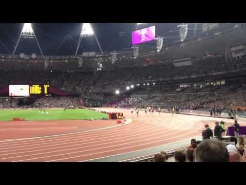 Usain Bolt wins Gold at the Men's 200m final